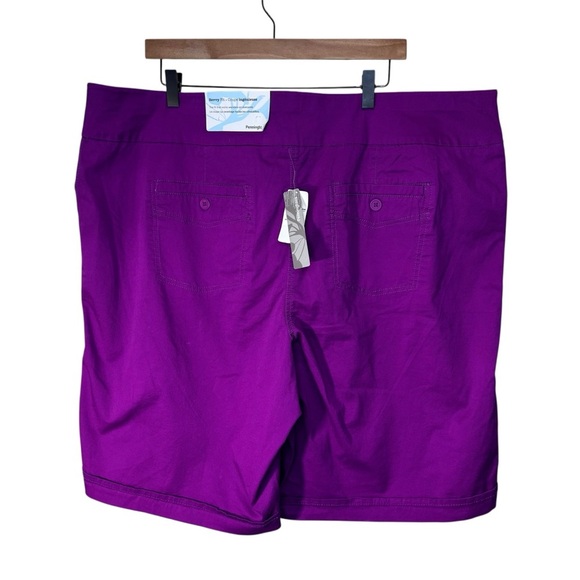 Pennington's Savvy Fit Pink Bermuda Pull on Shorts Size 24 NWT - Picture 2 of 6